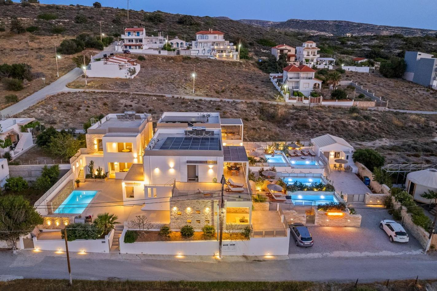Ammokrinos Luxury Homes,150M From The Beach Kalamaki  Eksteriør billede